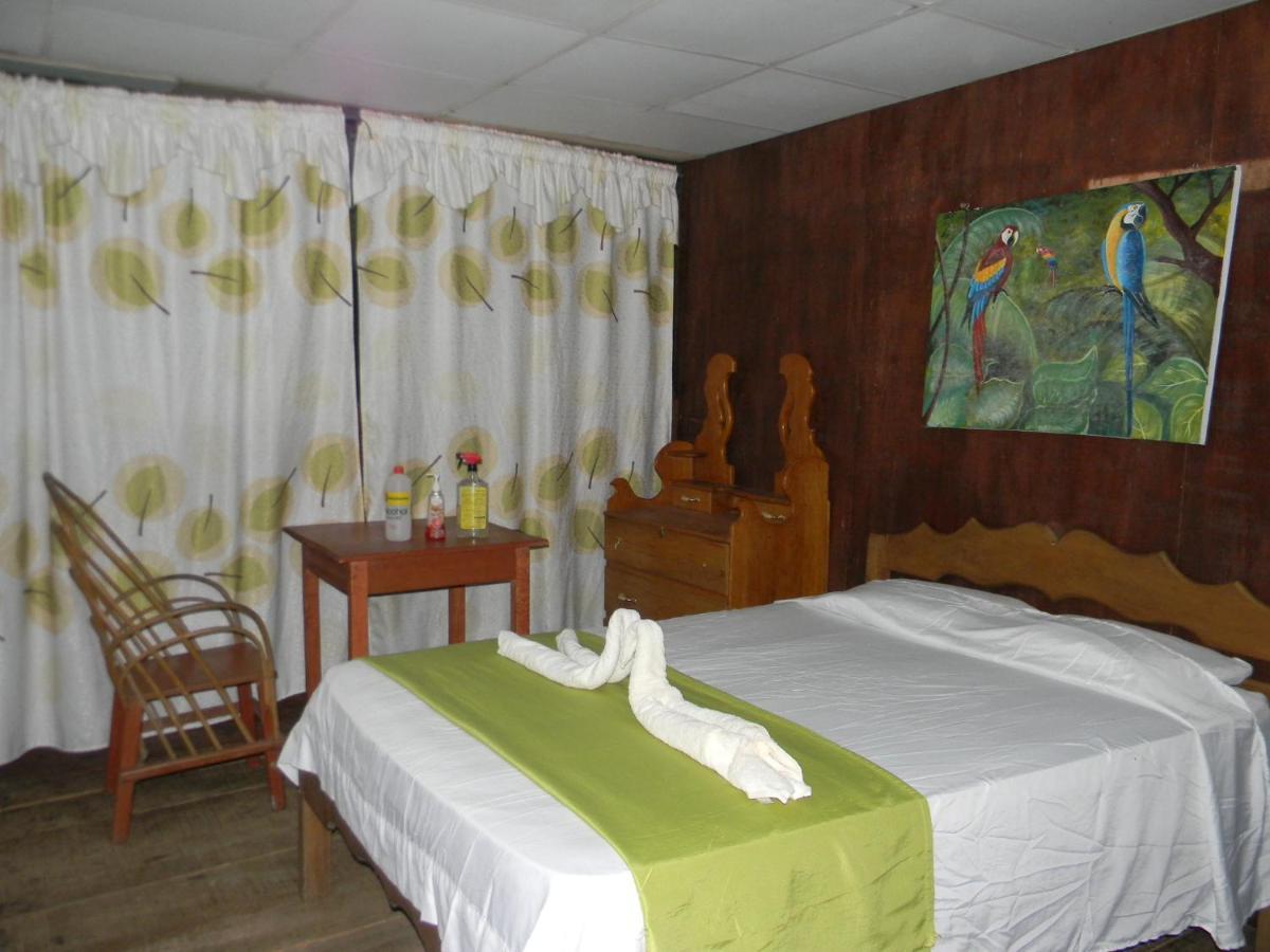 Jacamar Lodge Expeditions Iquitos Exterior foto