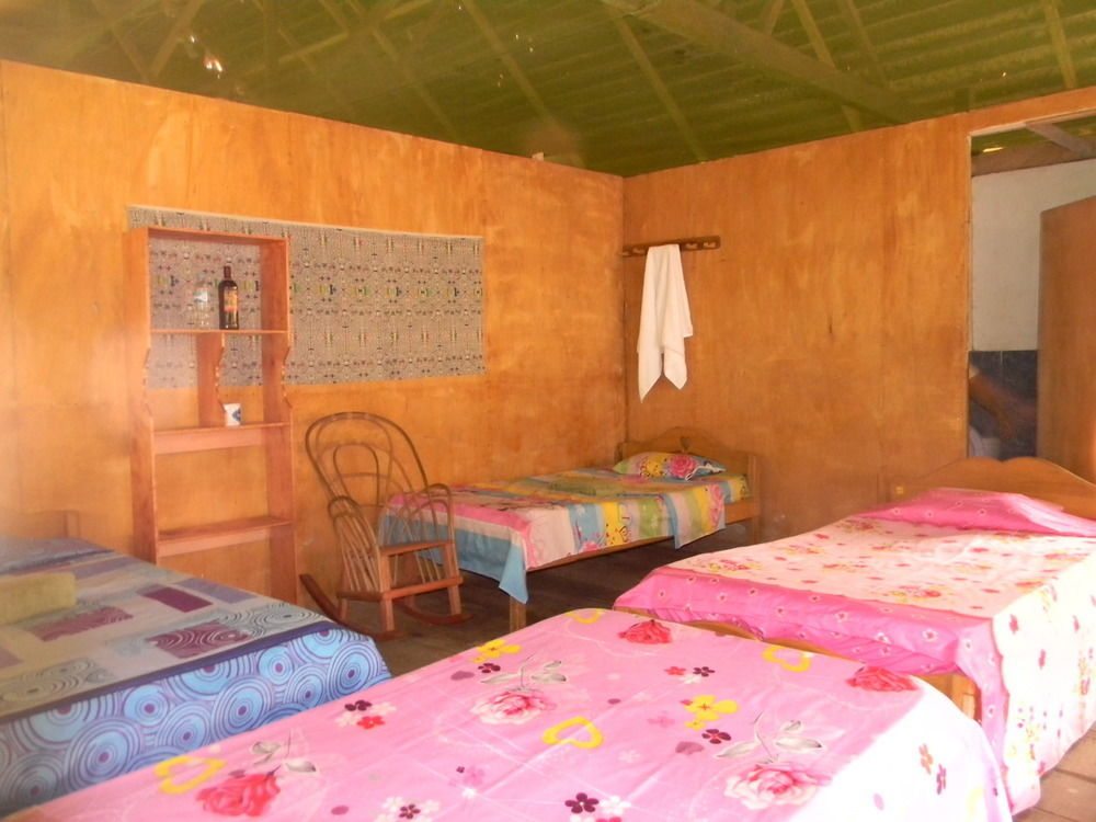 Jacamar Lodge Expeditions Iquitos Exterior foto